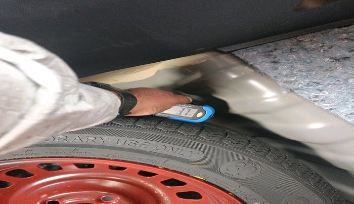 2023 Nissan MAGNITE Kuro Edition 1.0  MT , Petrol, Manual, 26,716 km, tyre