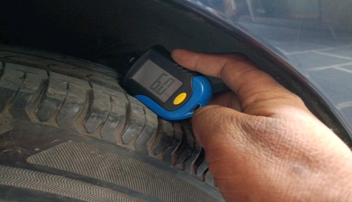 2019 Maruti Swift VXI, Petrol, Manual, 10,900 km, tyre