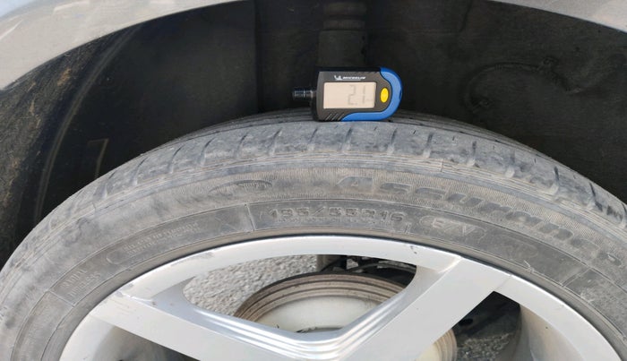 2022 Tata ALTROZ XE DIESEL, Diesel, Manual, 73,626 km, tyre