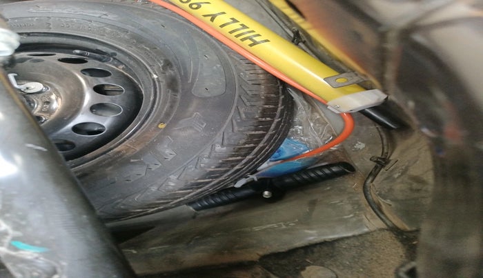 2022 Tata Tiago XZ PLUS CNG, Petrol, Manual, 1,03,883 km, tyre