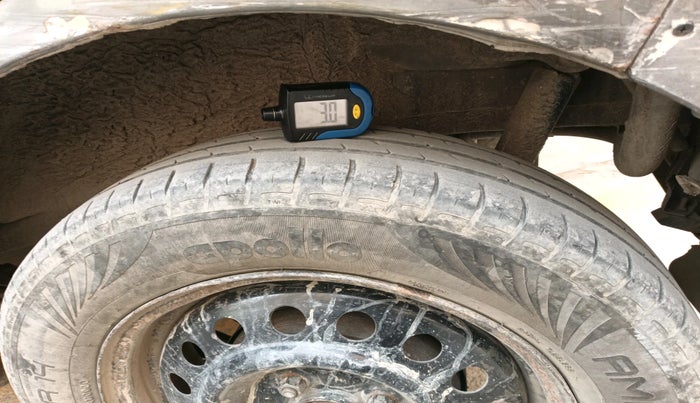 2011 Maruti Wagon R 1.0 VXI, Petrol, Manual, 1,60,663 km, tyre