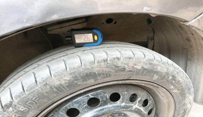 2011 Maruti Wagon R 1.0 VXI, Petrol, Manual, 1,60,663 km, tyre