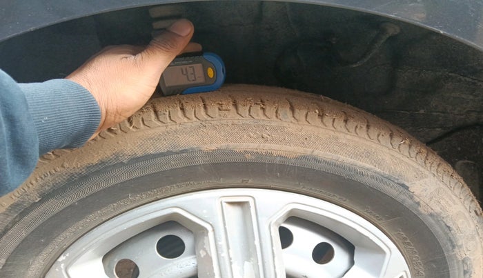 2020 Tata ALTROZ XE PETROL, Petrol, Manual, 67,098 km, tyre