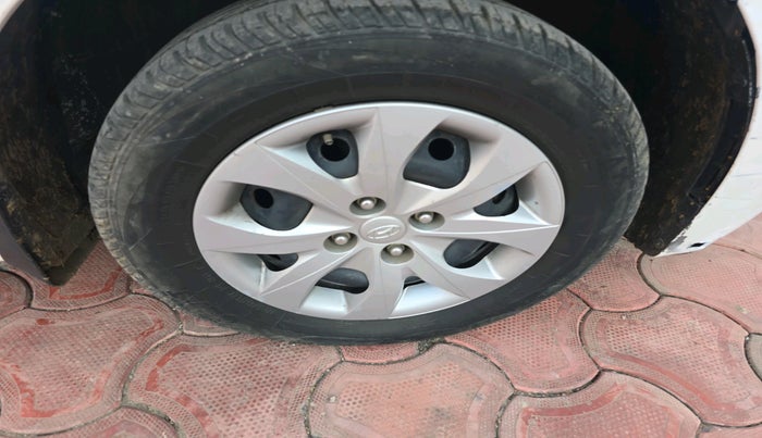 2018 Hyundai Elite i20 SPORTZ 1.2, Petrol, Manual, 1,48,633 km, tyre