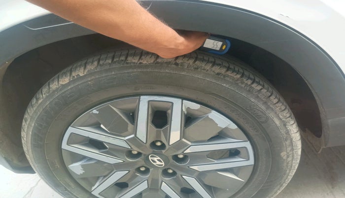 2021 Hyundai VENUE SX 1.5 CRDI, Diesel, Manual, 65,866 km, tyre