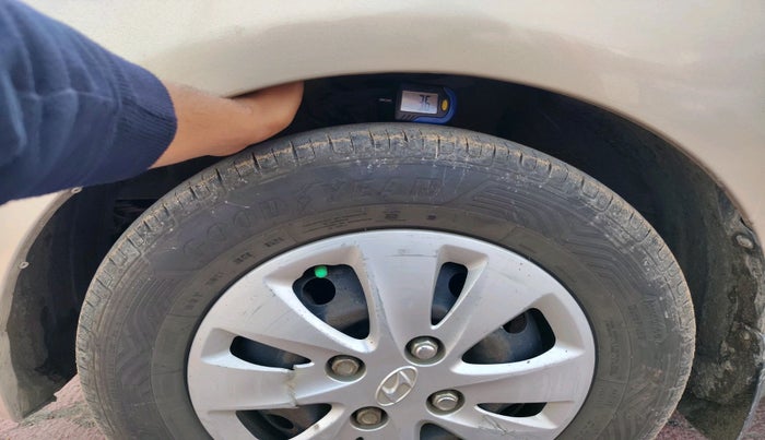 2010 Hyundai i10 SPORTZ 1.2, Petrol, Manual, 86,187 km, tyre