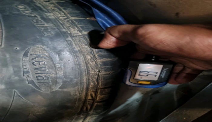 2012 Maruti Swift VXI, Petrol, Manual, 56,241 km, tyre