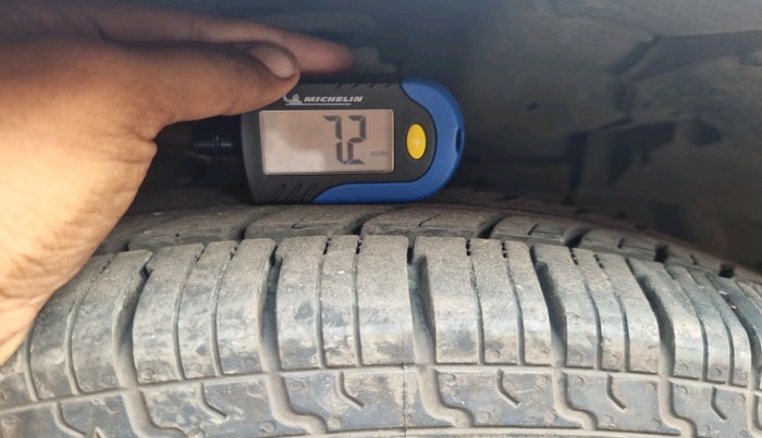 2012 Maruti Swift VXI, Petrol, Manual, 56,241 km, tyre