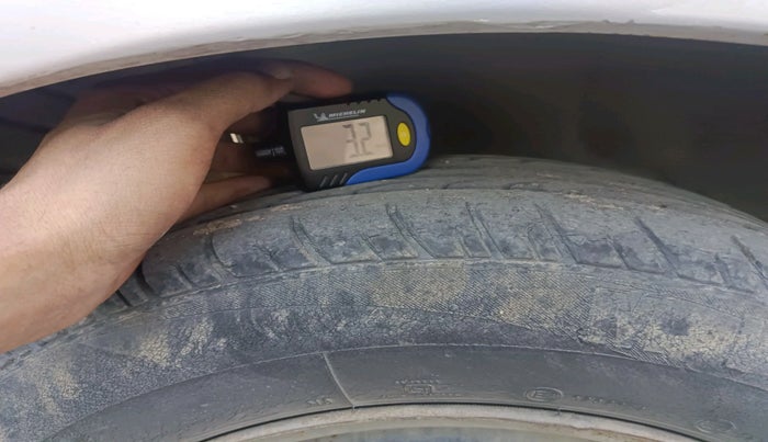 2015 Honda Amaze 1.5L I-DTEC S, Diesel, Manual, 3,07,373 km, tyre