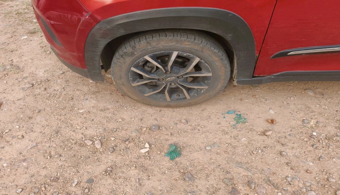 2018 Mahindra KUV 100 NXT K8 D 6 STR, Diesel, Manual, 90,146 km, tyre