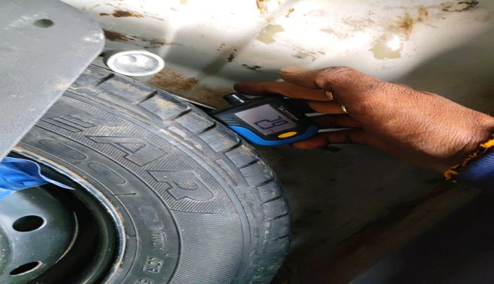 2019 Maruti Alto 800 LXI, Petrol, Manual, 69,609 km, tyre