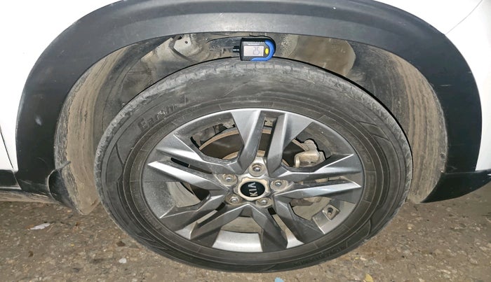 2020 KIA SELTOS HTX PLUS 1.5 DIESEL, Diesel, Manual, 1,72,693 km, tyre