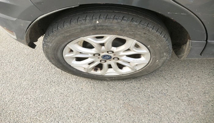 2015 Ford Ecosport TITANIUM 1.5L DIESEL, Diesel, Manual, 2 km, tyre