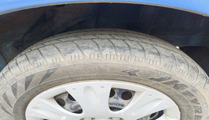 2012 Honda Brio S MT, Petrol, Manual, 43,732 km, tyre