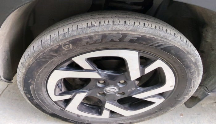 2022 Nissan MAGNITE XV PREMIUM TURBO, Petrol, Manual, 46,832 km, tyre