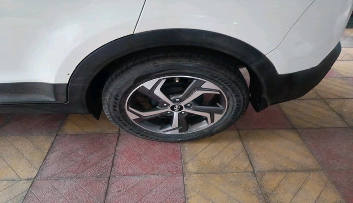 2018 Hyundai Creta SX AT 1.6 PETROL, Petrol, Automatic, 1,01,184 km, tyre