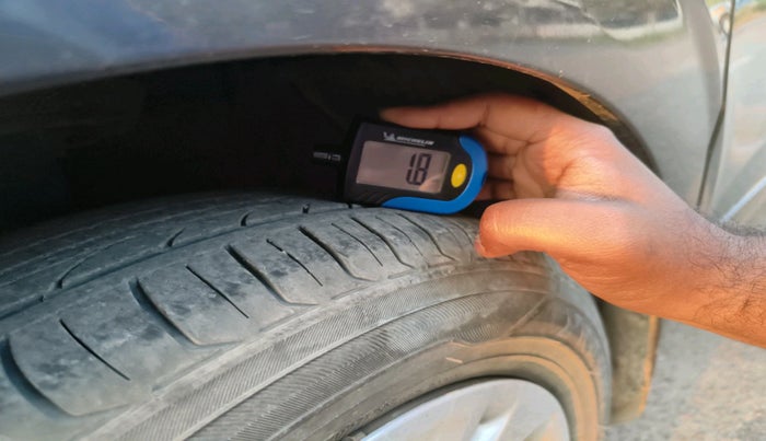 2022 Hyundai AURA S 1.2 CNG, Petrol, Manual, 65,109 km, tyre