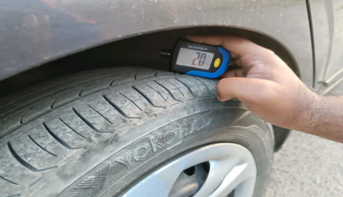 2022 Hyundai AURA S 1.2 CNG, Petrol, Manual, 65,109 km, tyre