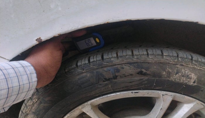 2010 Hyundai Santro Xing GLS, Petrol, Manual, 1,01,668 km, tyre