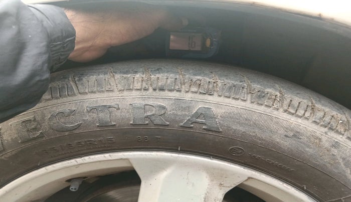 2010 Honda City 1.5L I-VTEC V MT, Petrol, Manual, 1,27,781 km, tyre