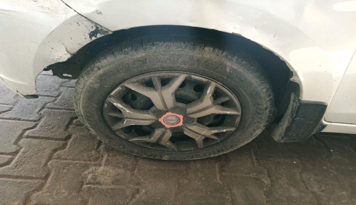 2017 Maruti Celerio ZXI AMT, Petrol, Automatic, 63,599 km, tyre