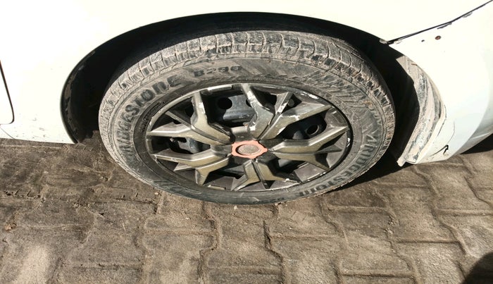 2017 Maruti Celerio ZXI AMT, Petrol, Automatic, 63,599 km, tyre