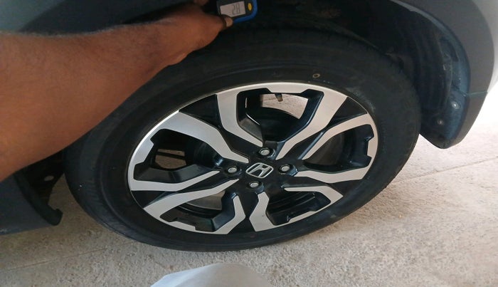 2021 Honda WR-V 1.2L I-VTEC VX MT, Petrol, Manual, 22,141 km, tyre