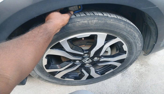 2021 Honda WR-V 1.2L I-VTEC VX MT, Petrol, Manual, 22,141 km, tyre