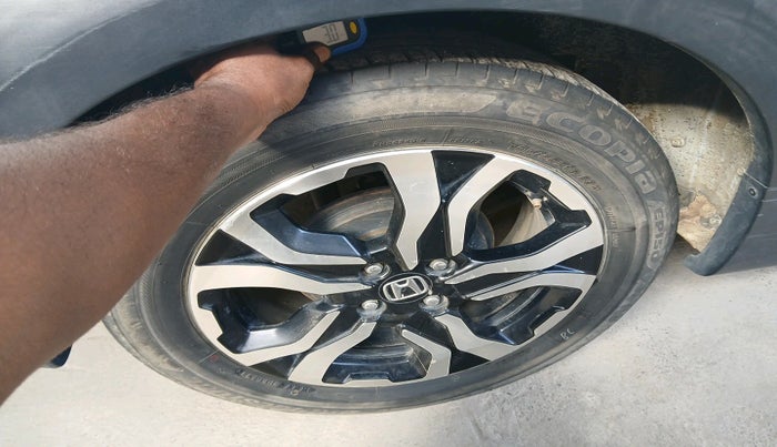 2021 Honda WR-V 1.2L I-VTEC VX MT, Petrol, Manual, 22,141 km, tyre