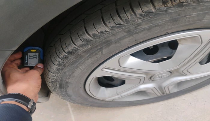 2023 Tata NEXON XM SUNROOF PETROL, Petrol, Manual, 55,386 km, tyre