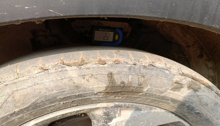 2019 Hyundai VENUE SX(O) 1.4 CRDI, Diesel, Manual, 97,692 km, tyre