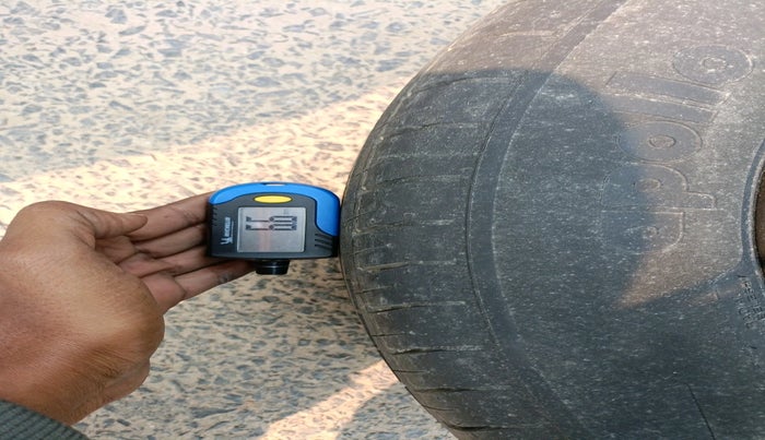 2019 Hyundai VENUE SX(O) 1.4 CRDI, Diesel, Manual, 97,692 km, tyre