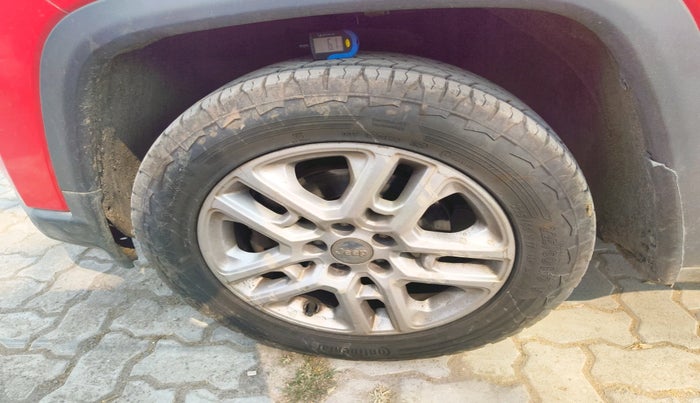 2018 Jeep Compass LIMITED 2.0 DIESEL, Diesel, Manual, 1,39,313 km, tyre