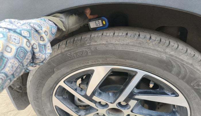 2024 Mahindra XUV 3XO AX5L 1.2 TGDi AT, Petrol, Automatic, 15,947 km, tyre