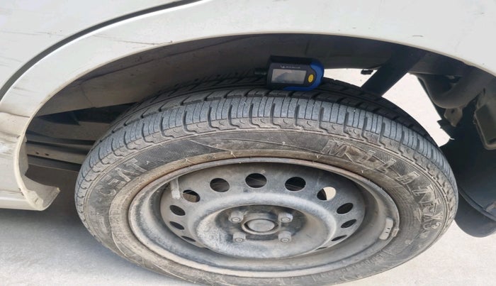 2013 Maruti Wagon R 1.0 VXI, Petrol, Manual, 80,186 km, tyre