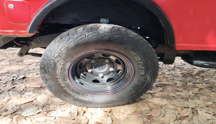 2016 Mahindra Thar CRDE 4X4 AC, Diesel, Manual, 33,808 km, tyre