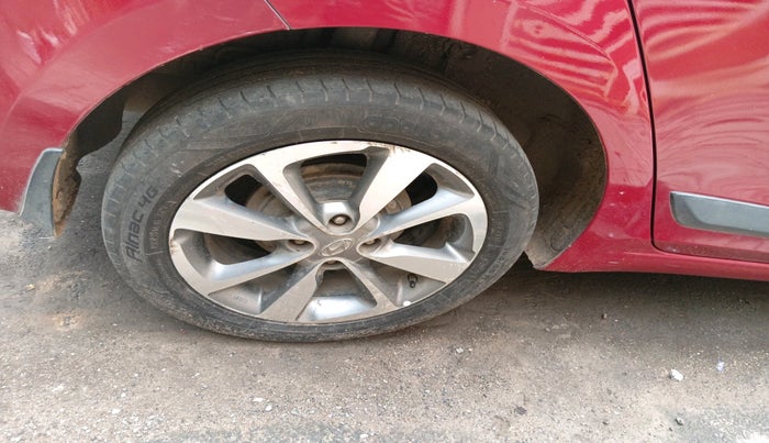 2015 Hyundai Elite i20 ASTA 1.2 (O), Petrol, Manual, 76,963 km, tyre