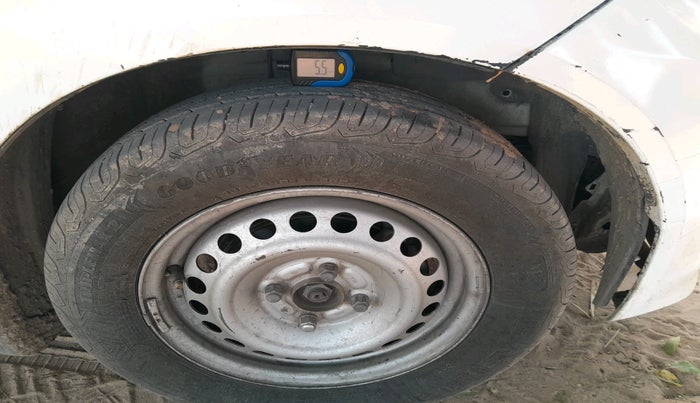 2013 Honda Amaze 1.2L I-VTEC E, Petrol, Manual, 1,50,556 km, tyre