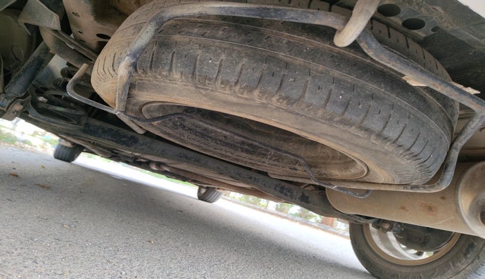 2021 Maruti Ertiga VXI AT SHVS, Petrol, Automatic, 43,102 km, tyre