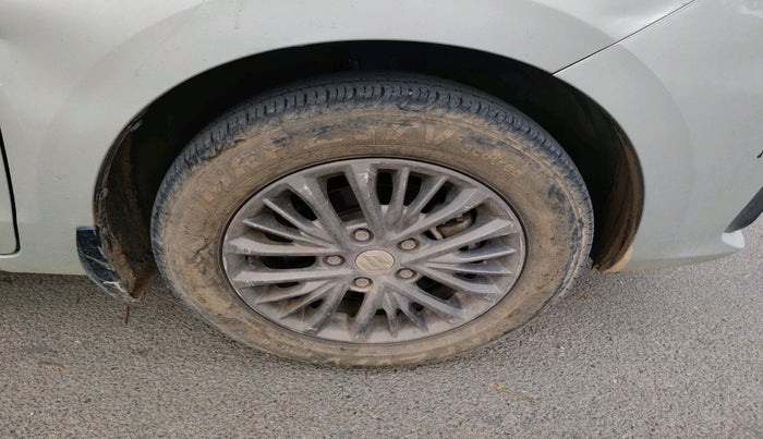 2021 Maruti Ertiga VXI AT SHVS, Petrol, Automatic, 43,102 km, tyre