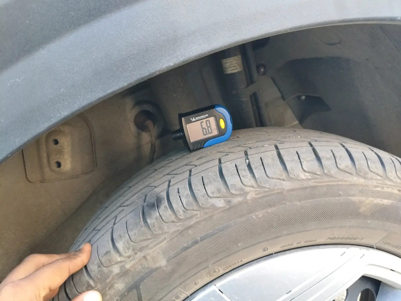 2024 Tata NEXON PURE 1.2 PETROL, Petrol, Manual, 18,000 km, tyre
