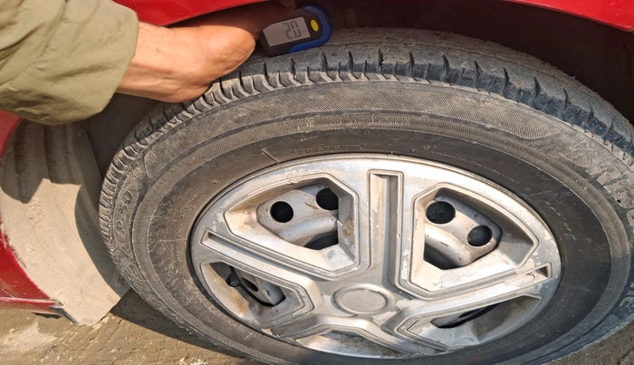 2020 Tata ALTROZ XE PETROL, Petrol, Manual, 39,641 km, tyre