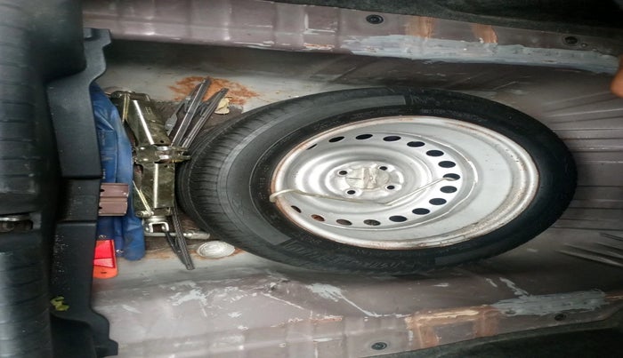 2015 Honda City 1.5L I-VTEC V MT, Petrol, Manual, 81,124 km, tyre