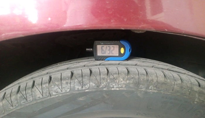 2015 Honda City 1.5L I-VTEC V MT, Petrol, Manual, 81,124 km, tyre