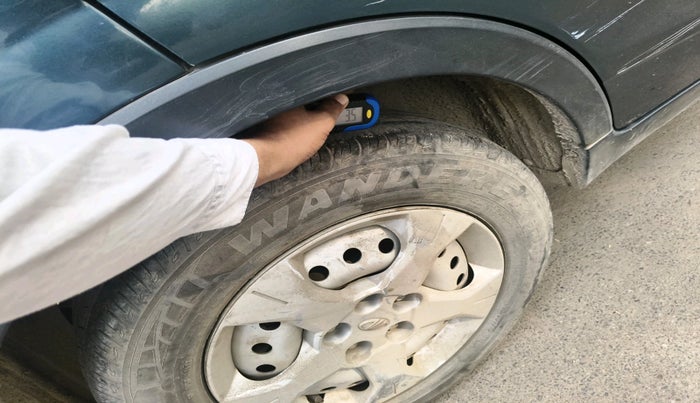 2022 Mahindra XUV300 W4 1.5 DIESEL, Diesel, Manual, 74,870 km, tyre