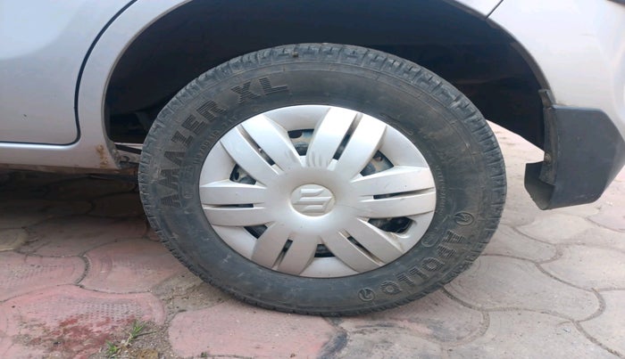 2013 Maruti Alto 800 LXI, Petrol, Manual, 39,024 km, tyre