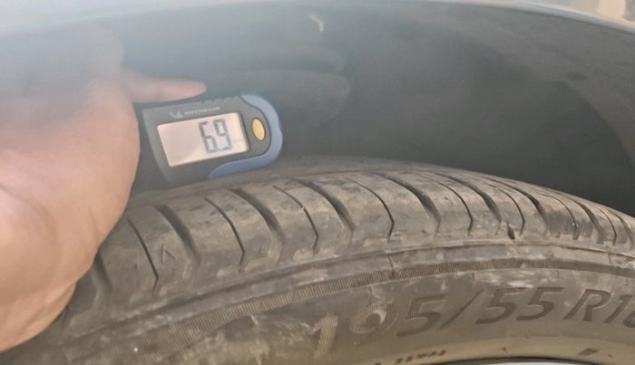 2025 Hyundai NEW I20 SPORTZ 1.2 MT, Petrol, Manual, 690 km, tyre