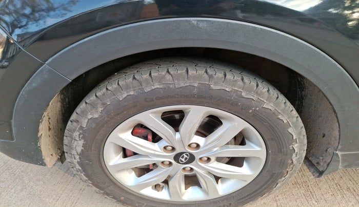 2019 Hyundai Creta SX 1.6 DIESEL, Diesel, Manual, 1,54,404 km, tyre