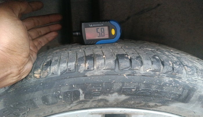 2017 Maruti Ciaz ZETA DIESEL 1.3, Diesel, Manual, 82,393 km, tyre