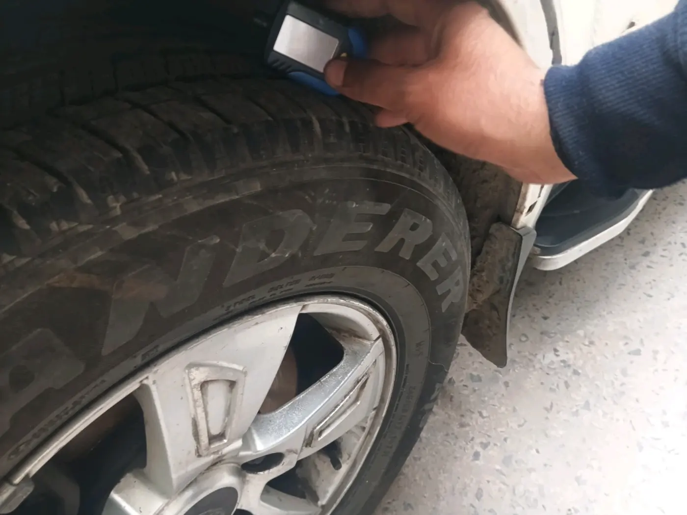 2018 Mahindra XUV500 W7, Diesel, Manual, 51,626 km, tyre